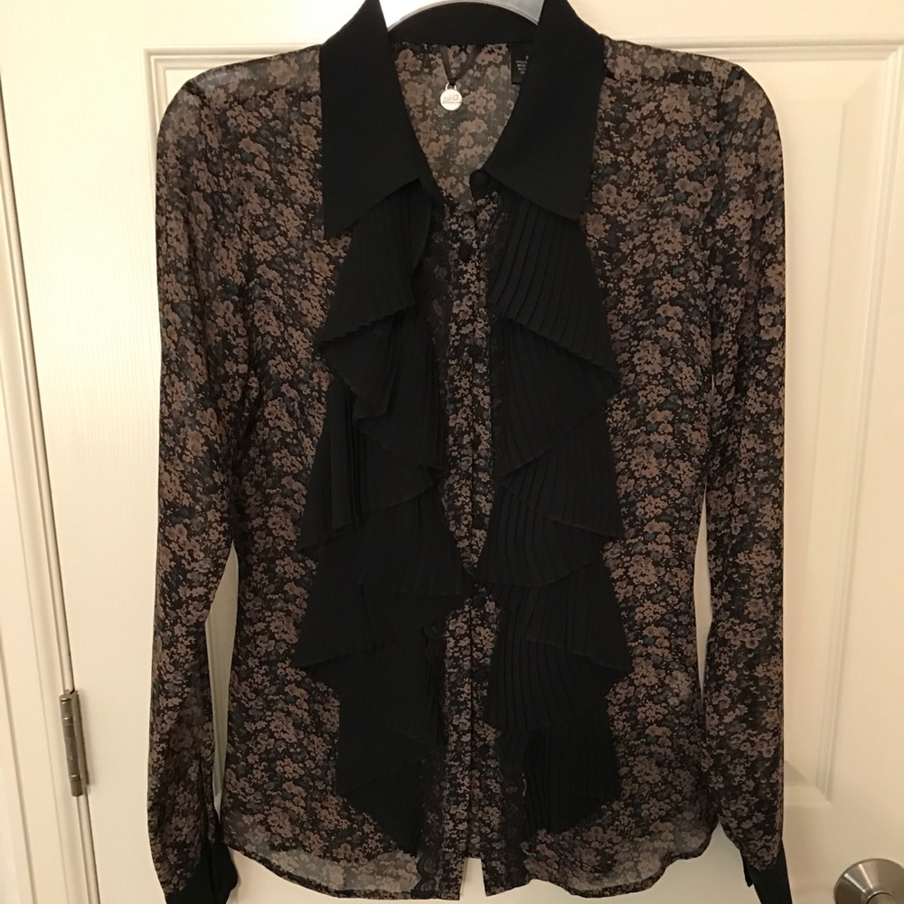 Buckle Boutique Ruffle Rop Long Sleeve